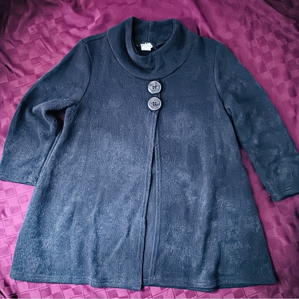Yushi sweater